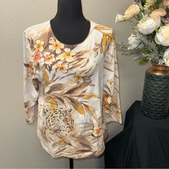 Alfred Dunner Tops - Alfred Dunner Floral Top Beige Brown 3/4 Sleeve Embellished Blouse